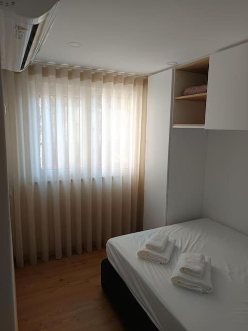Casa Alem Da Ponte Holiday home *